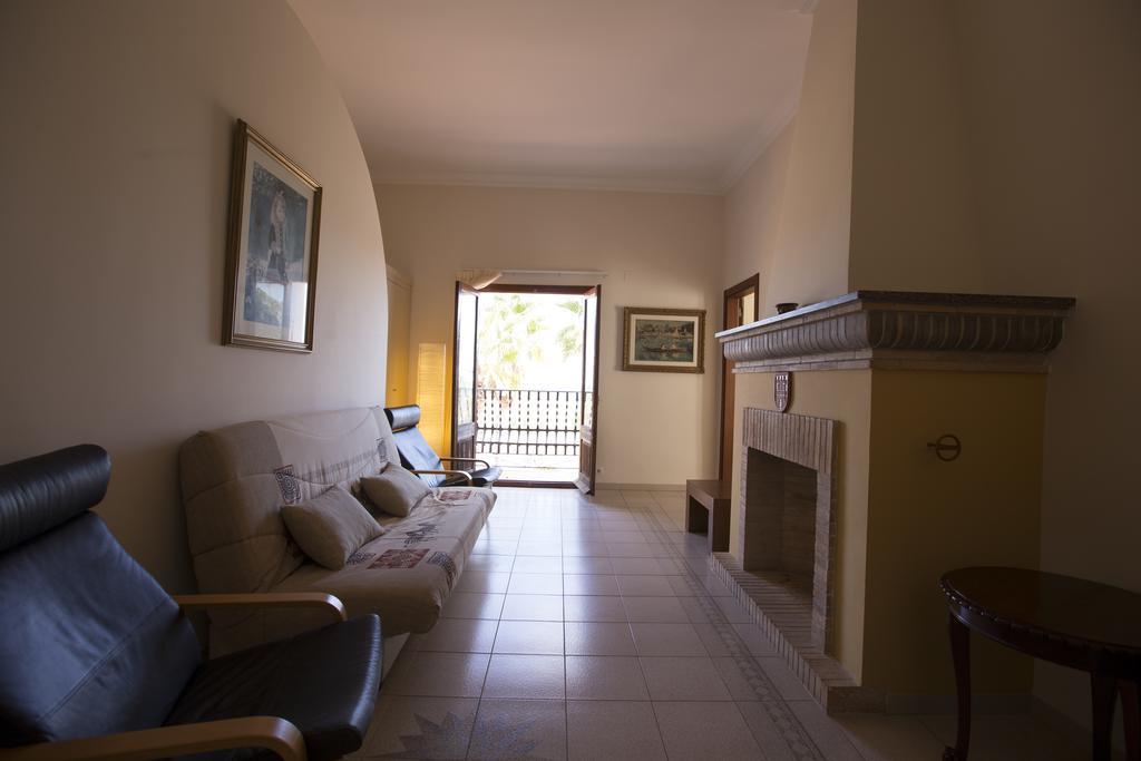 Hotel Cal Naudi Les Cases d'Alcanar Exteriör bild